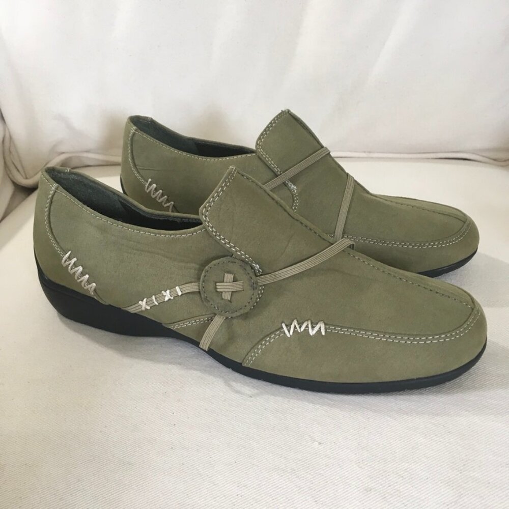 Classique Faux Suede Olive Green NWOT